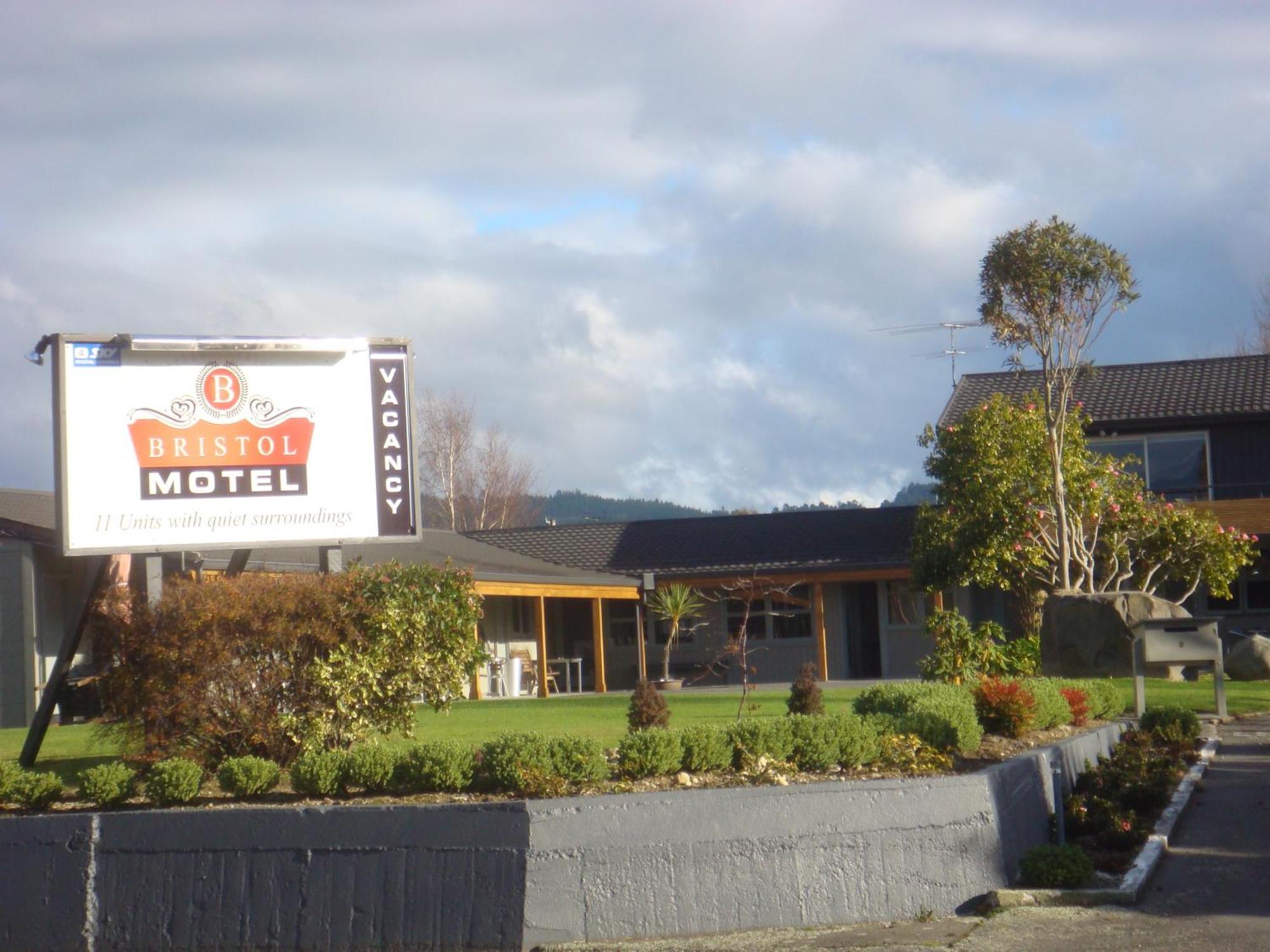 Bristol Motel อัปเปอร์ฮัทท์ ภายนอก รูปภาพ