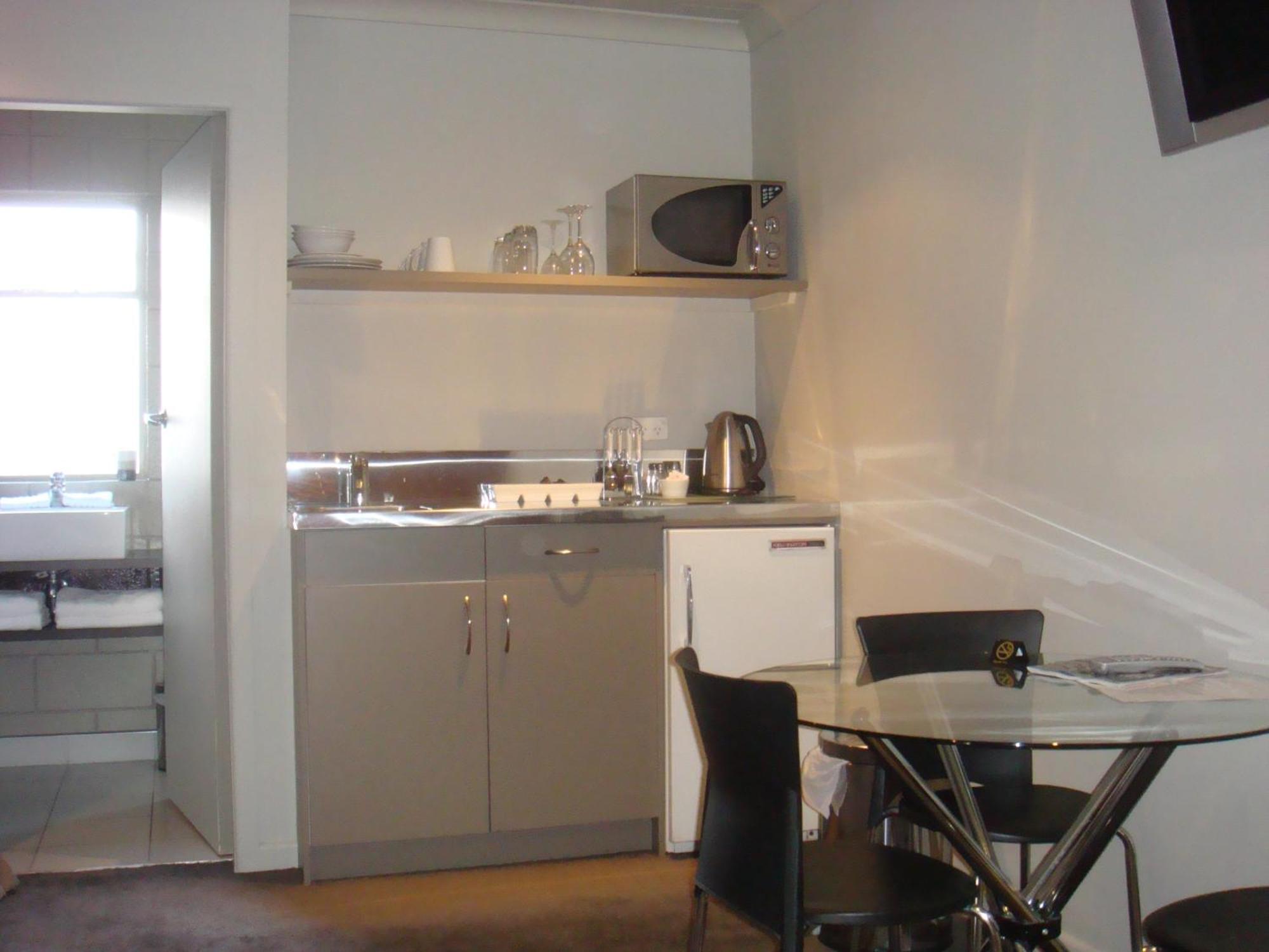 Bristol Motel อัปเปอร์ฮัทท์ ภายนอก รูปภาพ