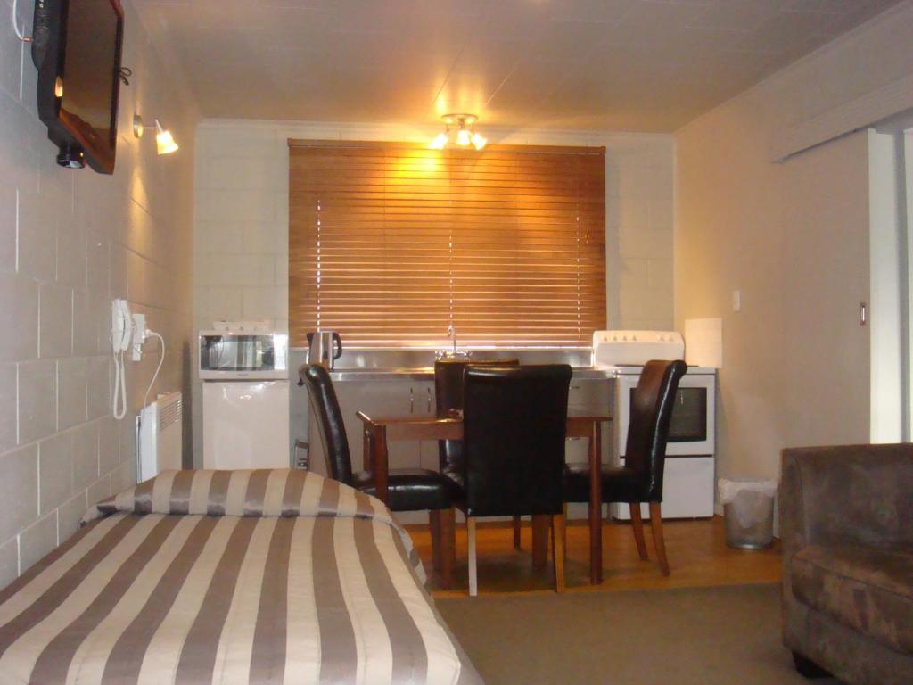 Bristol Motel อัปเปอร์ฮัทท์ ห้อง รูปภาพ